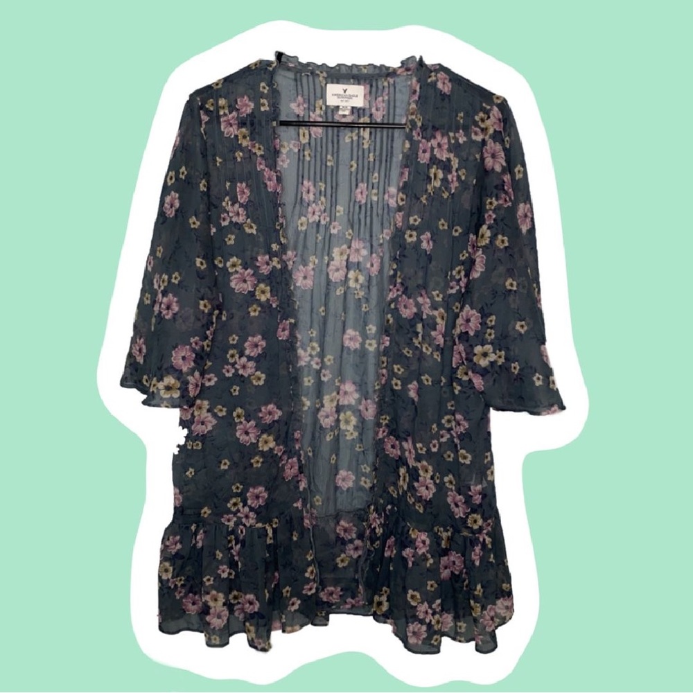 American Eagle Green Floral Kimono